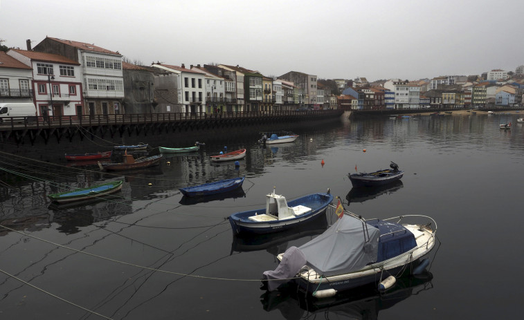 Mugardos adjudica las obras de mejora de la red de aguas pluviales en el área del puerto