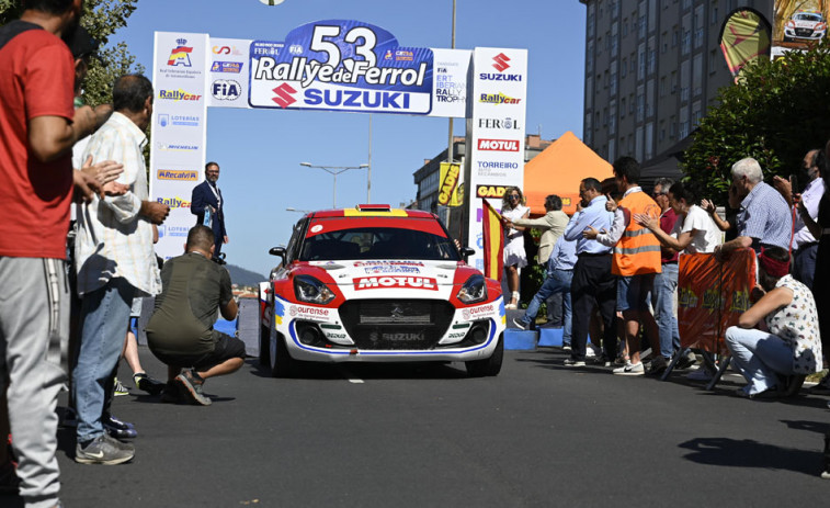 Senra impone su ley y acaricia su segundo Rally de Ferrol