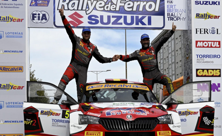 Senra no falla y gana con autoridad el Rally de Ferrol