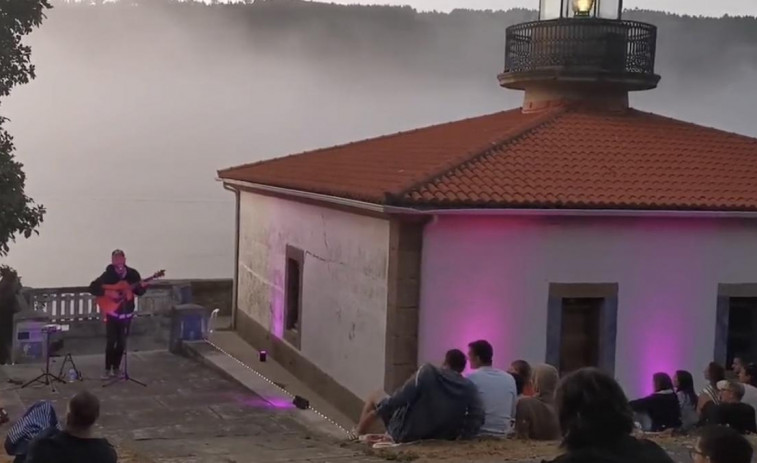 Valdoviño acoge esta noche el último Concierto Secreto de Eventi, que protagoniza un dúo