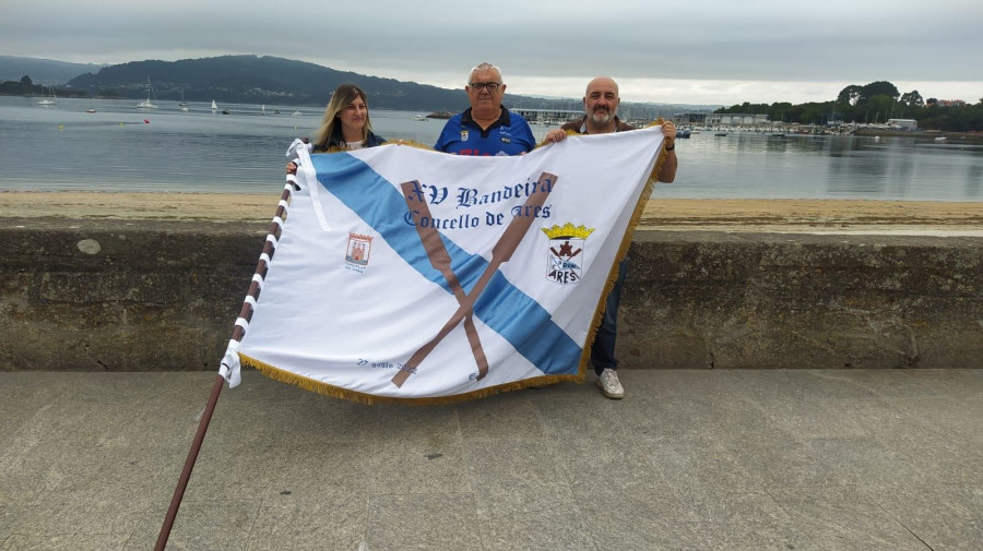 La XV Bandeira Concello de Ares, homenaje a sus remeros