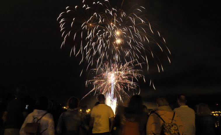 Los fuegos de San Ramón ponen el broche a unos festejos multitudinarios