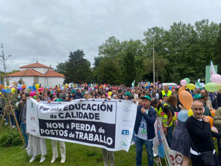 FSIE denuncia que el inicio de curso en Galicia estará marcado por la supresión de 27 unidades