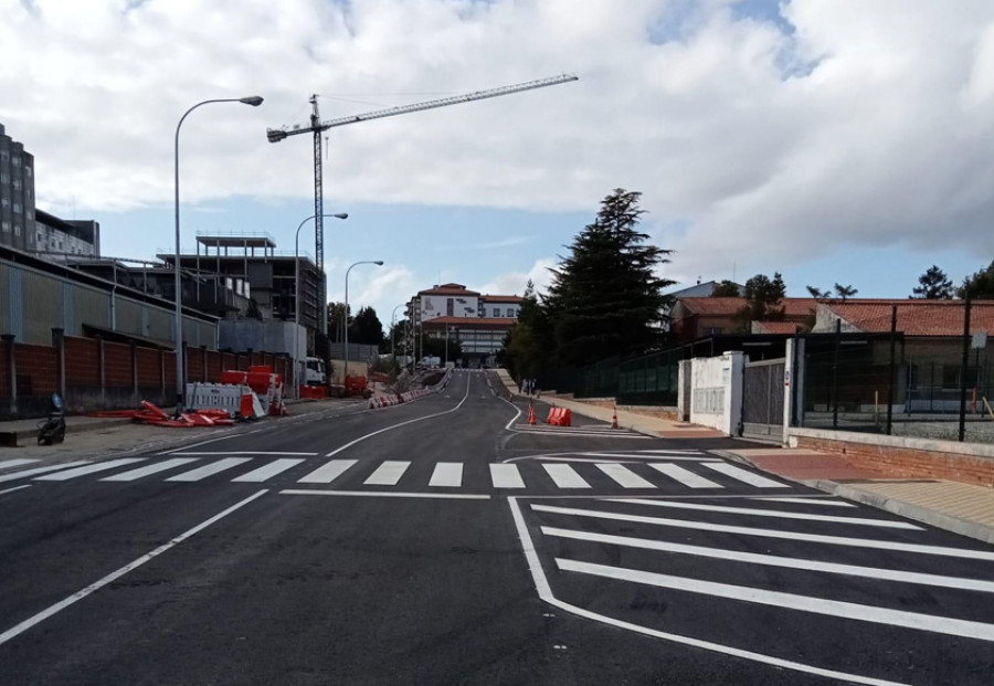 El entorno del Arquitecto Marcide recupera el tráfico en la calle Doadores de Sangue