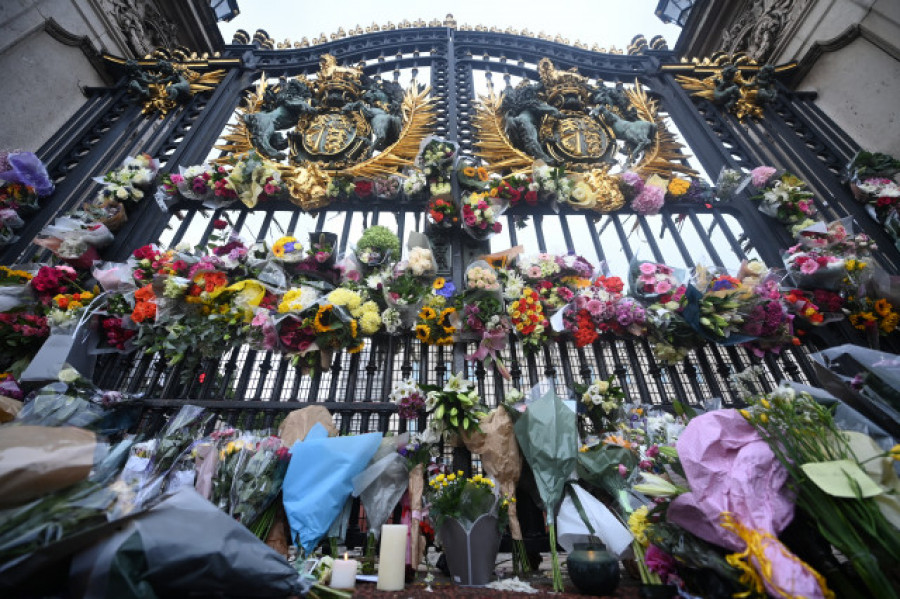 Reino Unido abre un "luto real" hasta siete días después del funeral de Isabel II