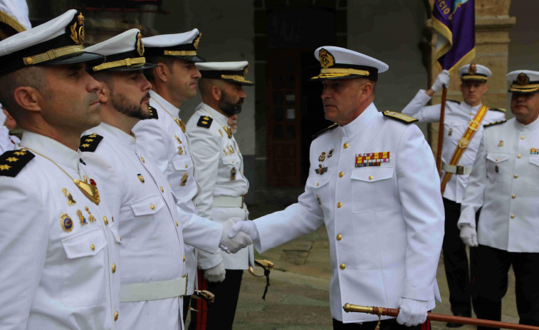 El nuevo comandante de la Fupro realiza su primera visita al Cuartel de Dolores