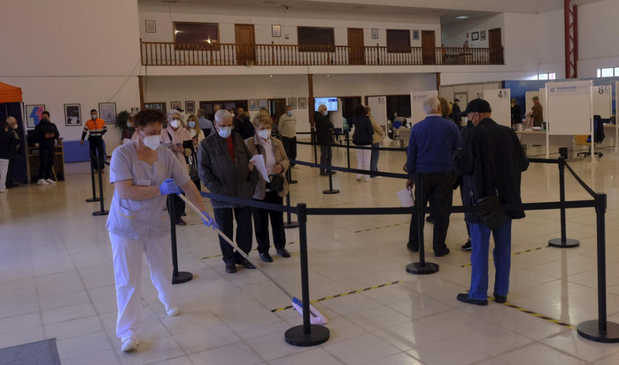 Los pacientes con covid ingresados en el área sanitaria bajan a dos