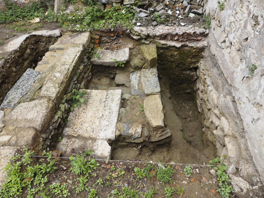 La conservación de los restos arqueológicos no hará variar apenas el proyecto de viviendas en la calle Castro