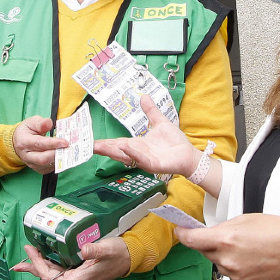 Premio de 50.000 euros para un rasca de la ONCE vendido en Ferrol