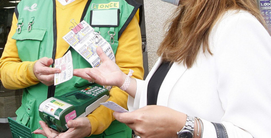 Una familia valenciana litiga contra la ONCE por un cupón de 400.000 euros