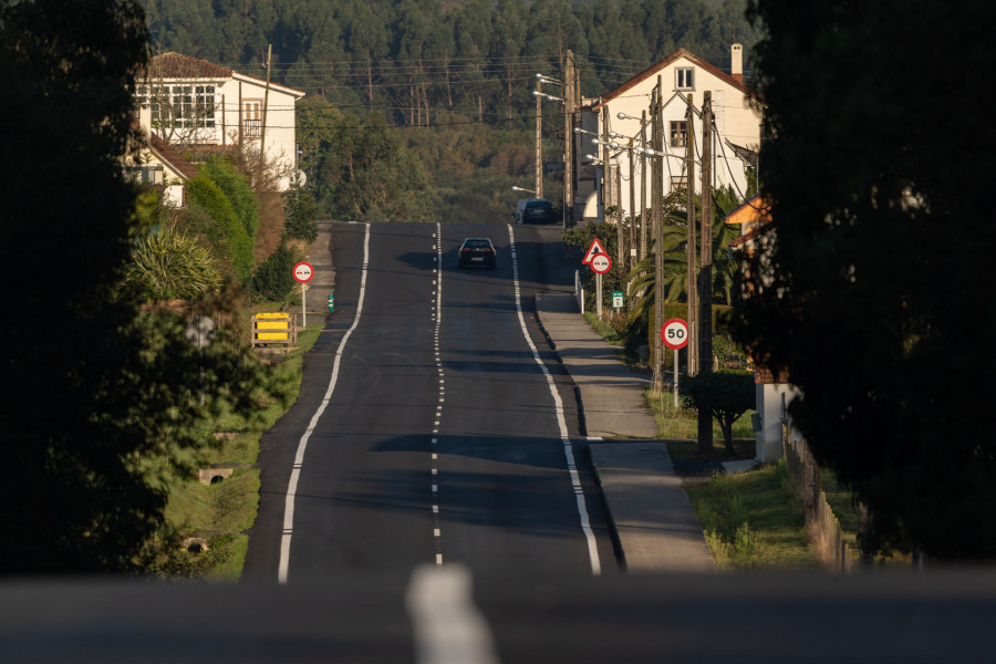 La Diputación finaliza las obras de mejora en el vial que une San Sadurniño y Valdoviño