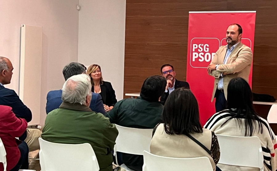 Bernardo Fernández destaca el compromiso del Gobierno con Ferrol en el encuentro socialista