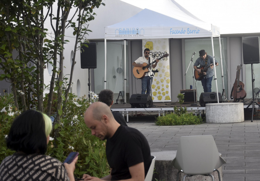 Ferror Records propone hoy música, poesía y comida popular en el barrio de Canido