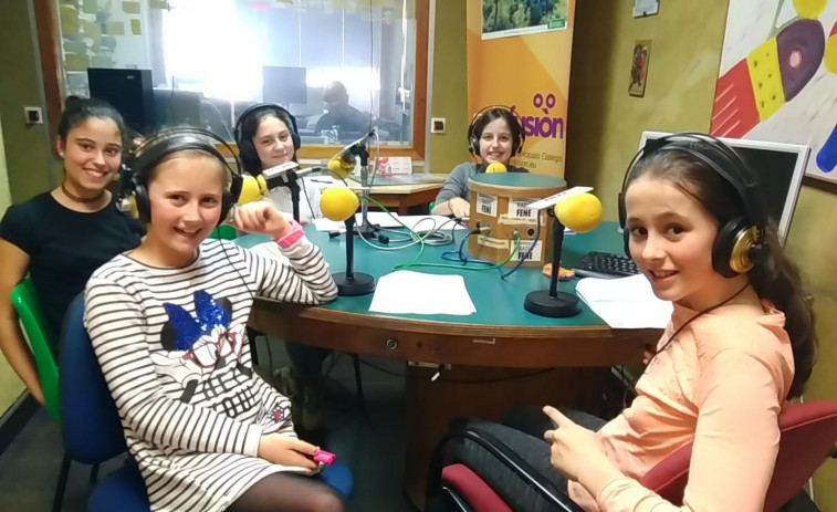 El proyecto Onda ODS impulsa talleres de podcast en los colegios de la comarca