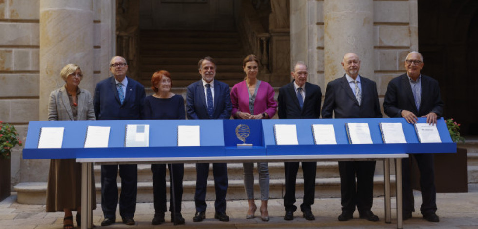 Nueve novelas se disputan este sábado el Premio Planeta en una edición con récord de participación