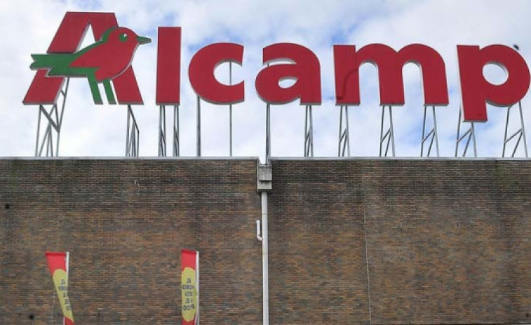 Alcampo creará un centenar de empleos en Galicia por la campaña de Navidad