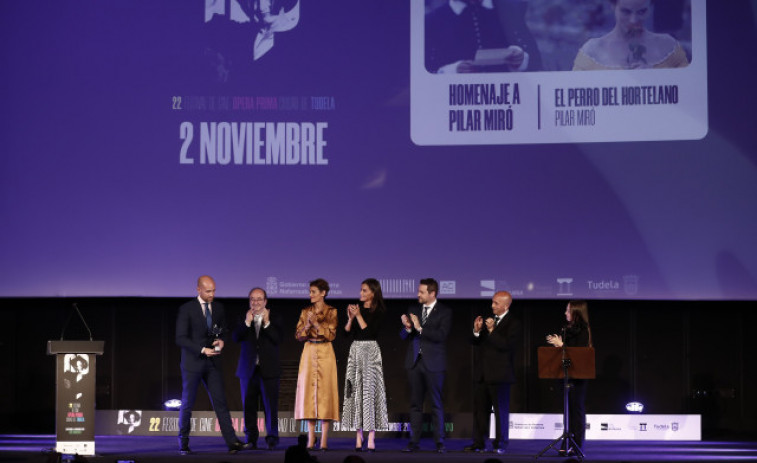 La reina Letizia preside el homenaje del Ópera Prima a Pilar Miró en Tudela