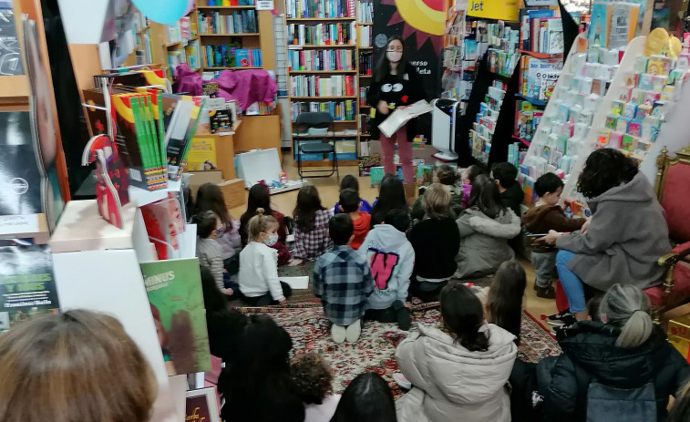 Óskar Gaez y Helga Méndez abren hoy el ciclo “Encontros Literarios”