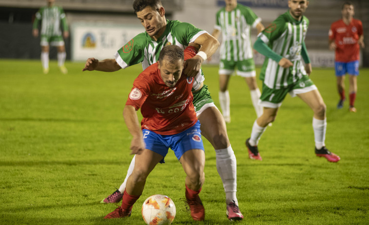 Los errores provocan una justa derrota del Somozas