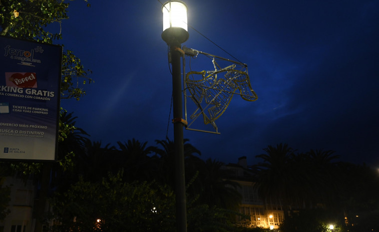 El Concello de Ferrol reducirá el horario de las luces de Navidad para ahorrar