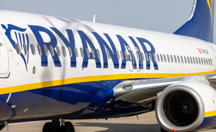 Trabajo sanciona a Ryanair por tratar de impedir elecciones en Santiago