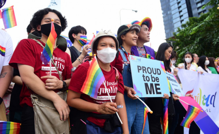 Singapur despenaliza el sexo homosexual
