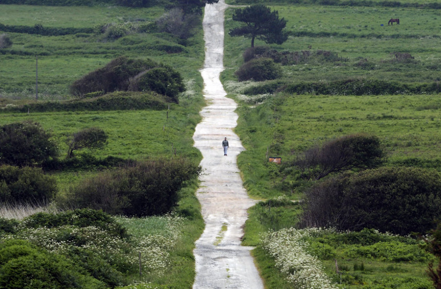 Aguas de Galicia ya puede estudiar el documento del saneamiento del rural