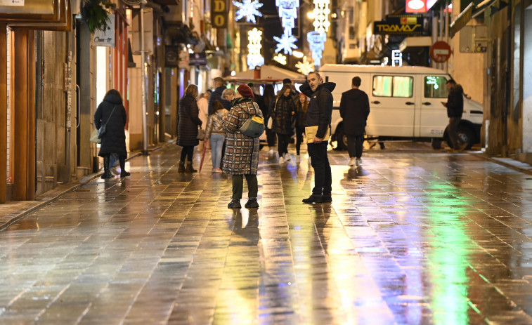 La población de Ferrol bajó en más de 13.000 personas en diez años