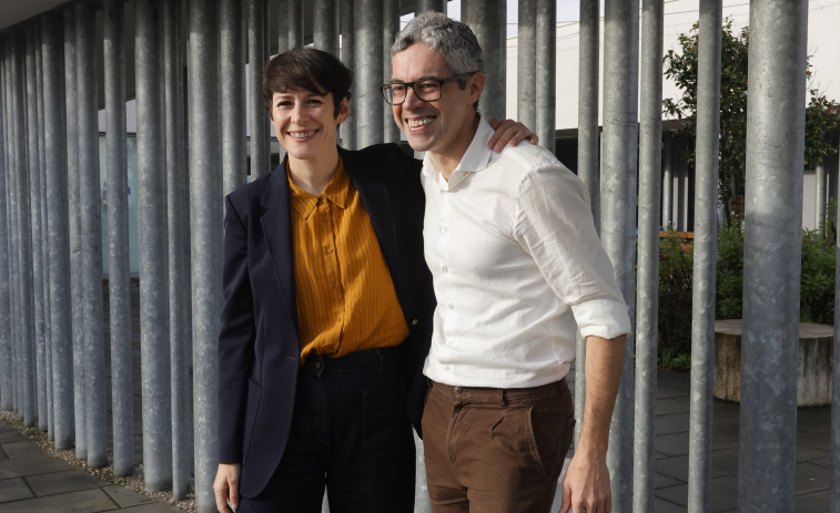 Pontón apuesta en Ferrol por “algo diferente” frente a tres exalcaldes