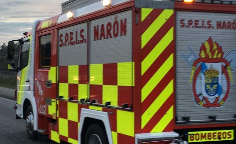 Un incendio en una cocina del barrio de Xuvia moviliza a los profesionales del Speis de Narón