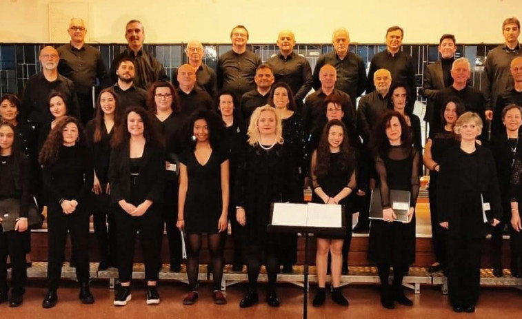 El coro ferrolano Diapasón lanza su primer cedé después de doce años de trayectoria