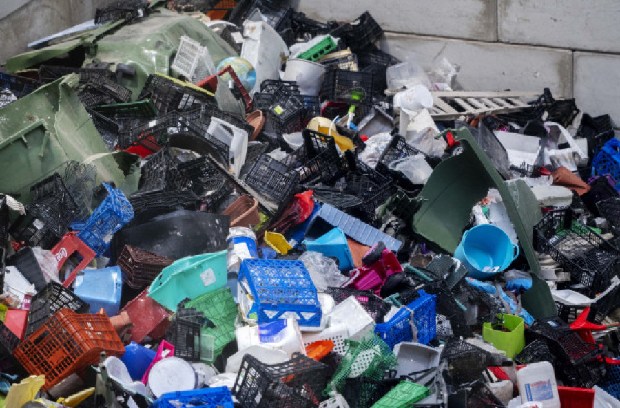 Los expertos piden un reglamento más específico para gestionar la tasa a los plásticos