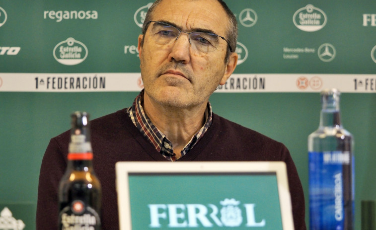 Carlos Mouriz pasa revista