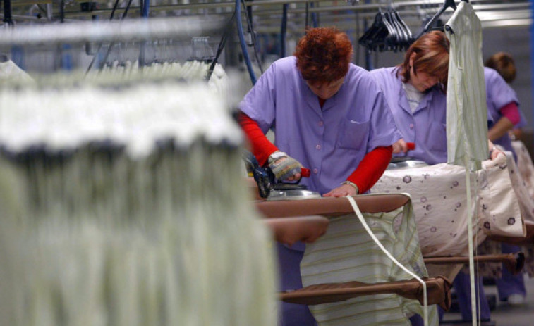 Las empresas que despidan de forma improcedente a trabajadores bonificados no recibirán incentivos en un año
