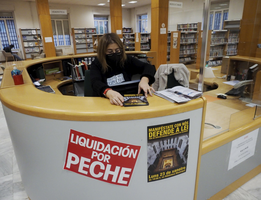 La Valedora acepta la queja de la biblioteca y reclama información al Concello