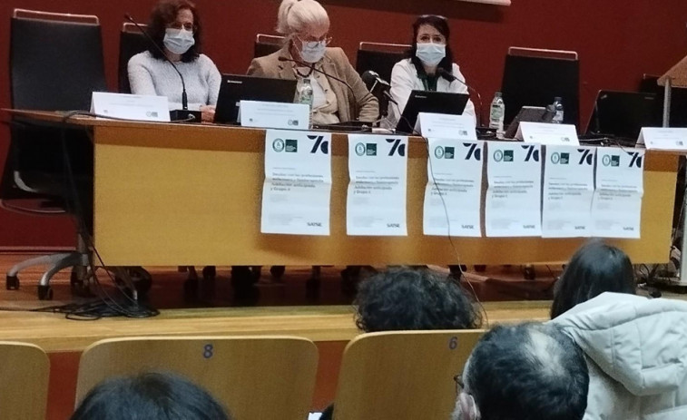 Enfermeros y fisioterapeutas reclaman entrar en el grupo A y la jubilación anticipada
