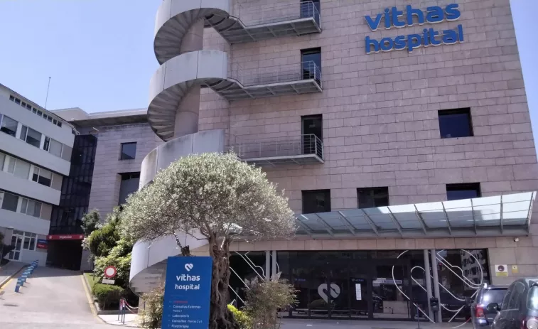 El coordinador de la Unidad de Sobrepeso de Vithas Vigo propone un enfoque integral para tratar la obesidad