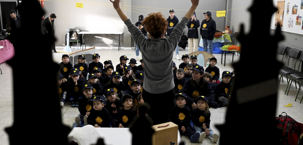 La Xunta inicia en Narón su programa en centros escolares “Vexo Veo Xacobeo”