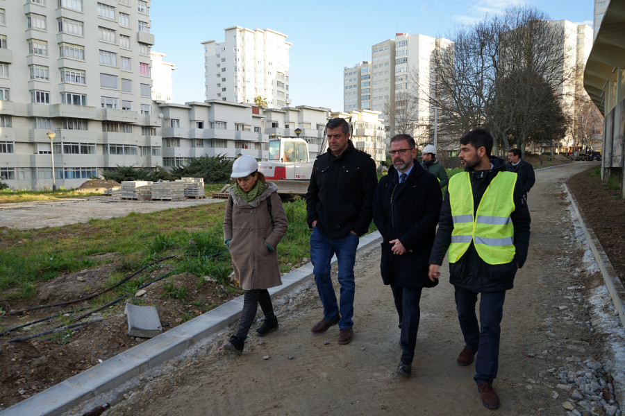 La delimitación de los caminos de la zona verde impulsa la actuación de Fontelonga