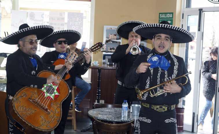 Ultramar canta al amor al ritmo de mariachis