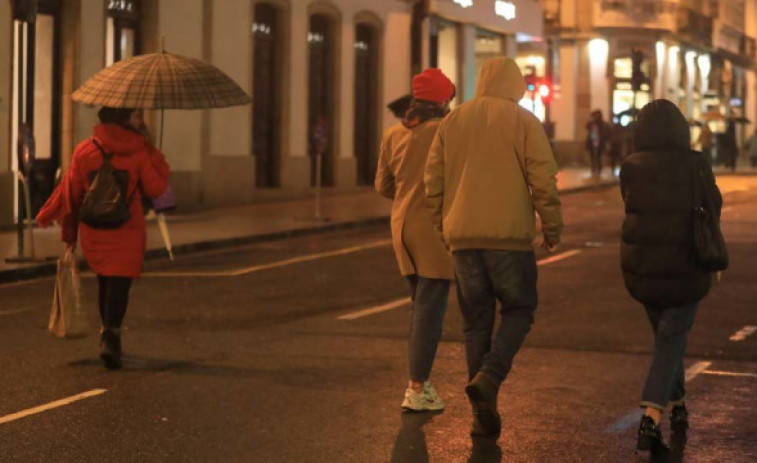La lluvia amenaza el inicio de la semana y el resto del Carnaval en Galicia