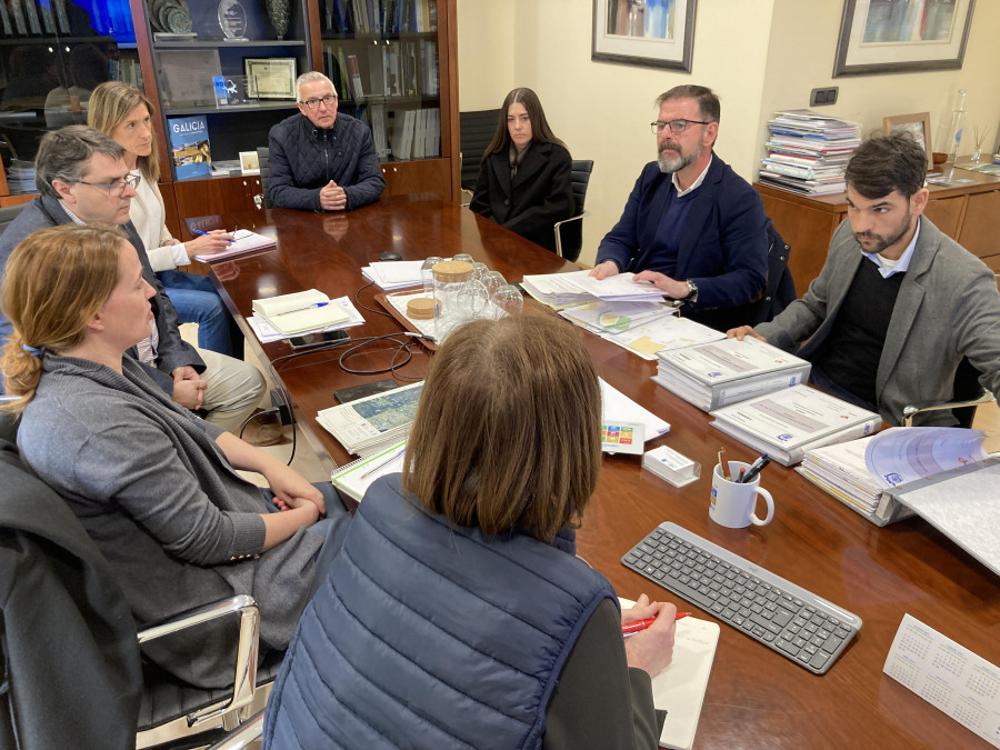 Concello y Augas se enfrentan por el saneamiento en una reunión “tensa”