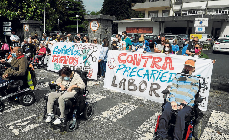 El comité del CAMF denuncia que sigue sin tener solución  a su falta de personal en Ferrol