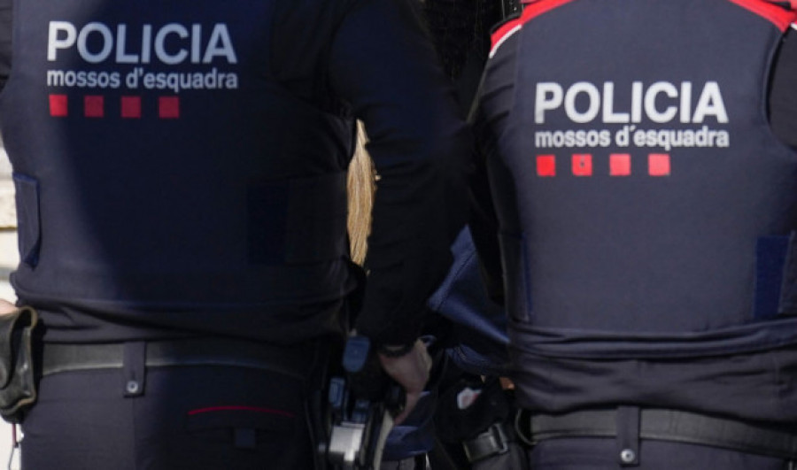 Detenidos dos menores e identificados tres por la agresión sexual a una niña en Badalona