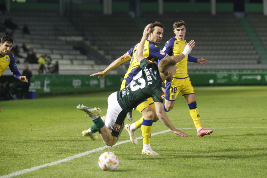 El Alcorcón se mantiene invicto en Santo Domingo
