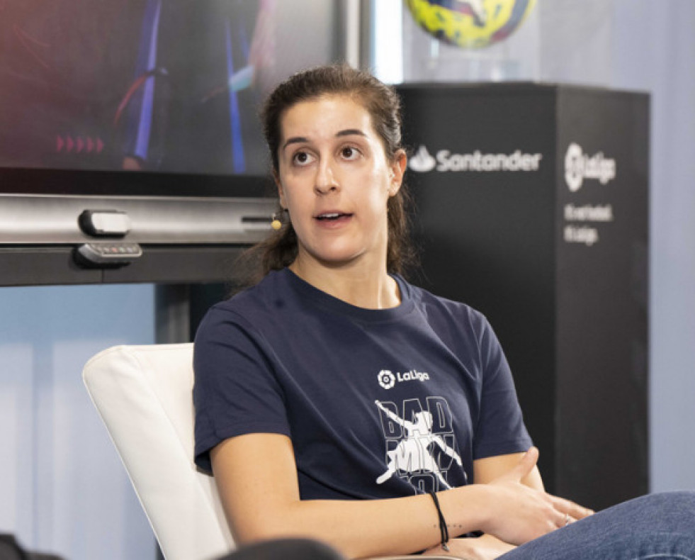 EuropaPress 5039433 jugadora badminton carolina marin presidente laliga javier tebas 16014272