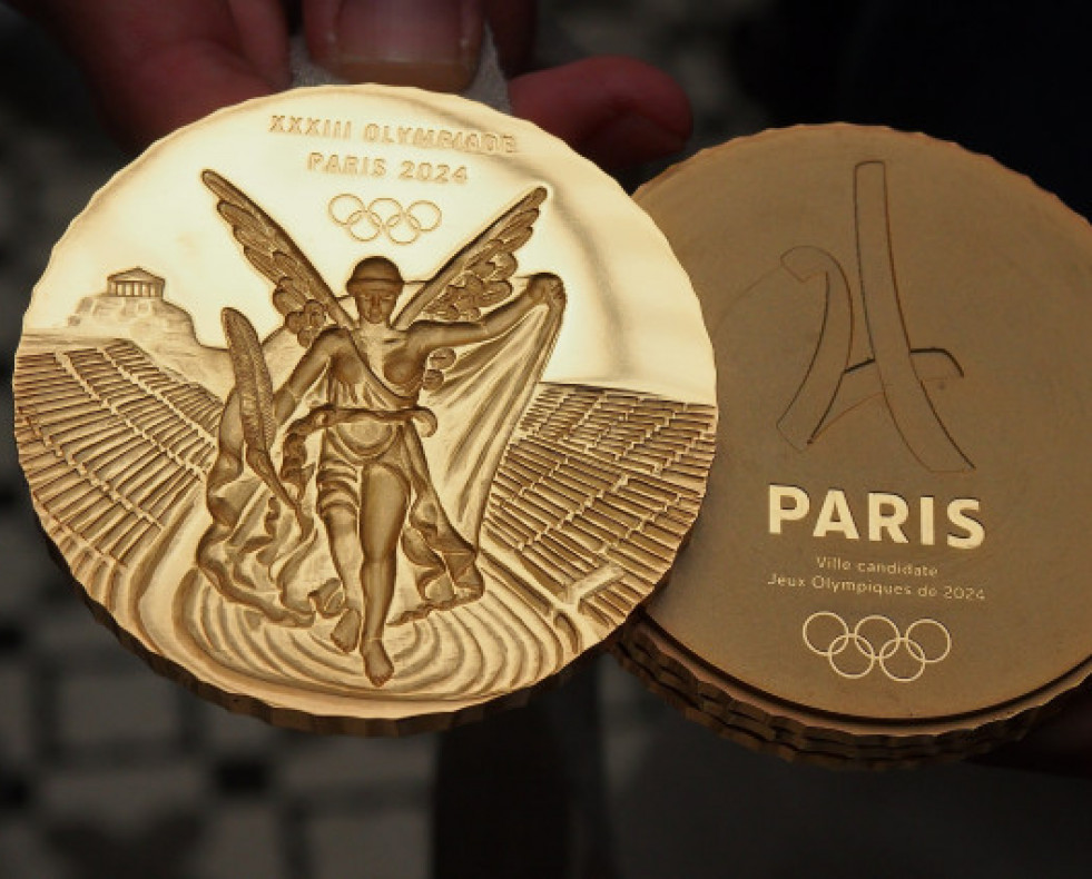 EuropaPress 4960963 modelo medallas juegos olimpicos paris 2024 22275803
