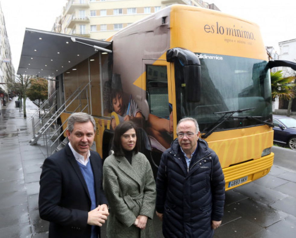 MionesBugalloyladirectoraprovincialdelINSSEvaFernndezvisitanelutobsdelIngresoMnimo