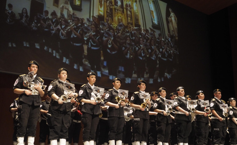 Las bandas de la Semana Santa de Ferrol calientan motores