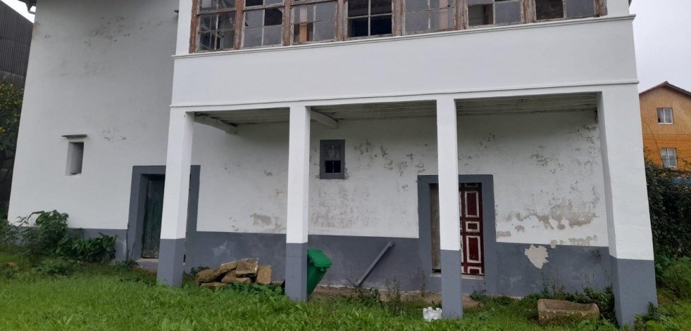 Ares adxudica o proxecto básico para acondicionar o interior da Rectoral da vila